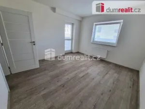 Pronájem bytu 2+kk, Opava - Předměstí, Kačírkova, 58 m2