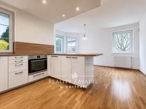 Pronájem rodinného domu, Popovičky, Na Skalce, 271 m2