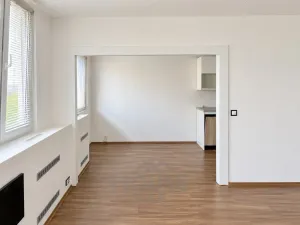Prodej bytu 3+1, Praha - Černý Most, Vašátkova, 80 m2