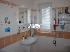 Pronájem bytu 3+1, Pardubice, Teplého, 79 m2