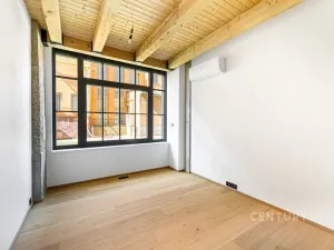 Prodej bytu 4+kk, Praha - Vysočany, Kolbenova, 117 m2