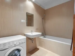 Pronájem bytu 2+kk, Praha - Vinohrady, Korunní, 76 m2