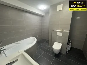 Pronájem bytu 2+kk, Opava, Kačírkova, 89 m2