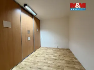 Prodej bytu 2+1, Chomutov, Pod Břízami, 52 m2