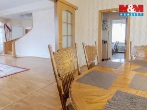 Prodej rodinného domu, Uherské Hradiště, U Stadionu, 300 m2