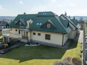 Prodej vícegeneračního domu, Fryšták - Vítová, 615 m2