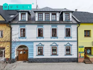 Prodej činžovního domu, Moravský Beroun, náměstí 9. května, 570 m2