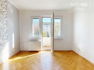 Pronájem bytu 2+kk, Praha, Oravská, 51 m2