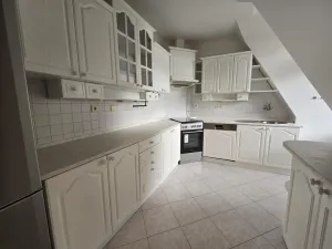 Prodej bytu 3+kk, Jemnice, Tyršova, 109 m2