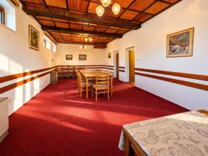 Prodej chaty, Oslnovice, 280 m2