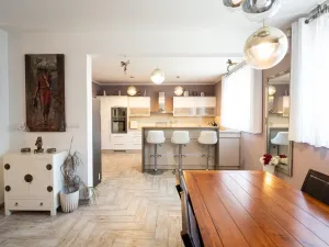 Prodej rodinného domu, Žatec, Dukelská, 200 m2