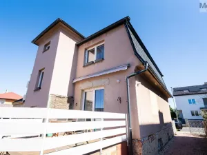 Prodej rodinného domu, Žatec, Dukelská, 200 m2