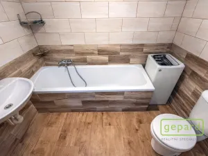 Prodej vícegeneračního domu, Středokluky, V Chaloupkách, 151 m2