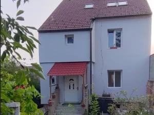 Pronájem bytu 2+1, České Budějovice, Ledenická, 60 m2