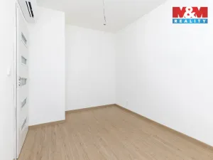 Prodej rodinného domu, Uhersko, 84 m2