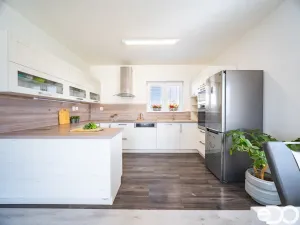 Prodej rodinného domu, Kozomín, 135 m2