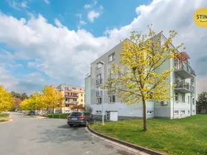 Prodej bytu 2+kk, Pardubice, Dubová, 44 m2