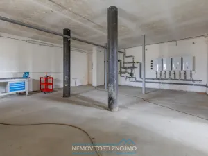 Prodej skladu, Lesná, 797 m2