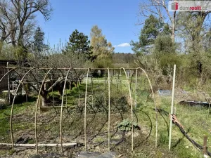 Prodej chaty, Veltrusy, V Cihelnách, 583 m2