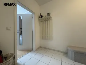 Prodej bytu 2+kk, Olomouc - Nové Sady, Družební, 50 m2