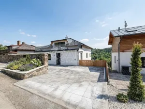 Prodej vily, Chocerady, 170 m2