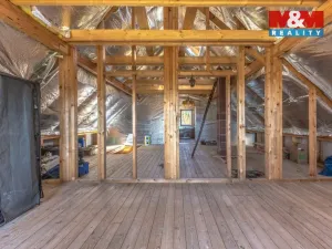 Prodej rodinného domu, Lučany nad Nisou, 270 m2