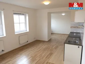 Pronájem bytu 1+kk, Beroun - Beroun-Centrum, Palackého, 38 m2