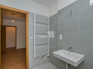 Prodej bytu 2+kk, Liberec - Liberec X-Františkov, Tovární, 69 m2