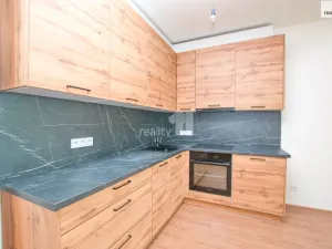 Prodej bytu 2+kk, Liberec - Liberec X-Františkov, Tovární, 69 m2