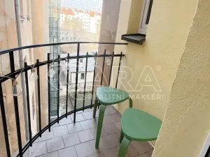 Pronájem bytu 2+kk, Praha - Vršovice, Oblouková, 51 m2