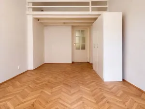 Pronájem bytu 2+1, Praha - Žižkov, Ondříčkova, 65 m2