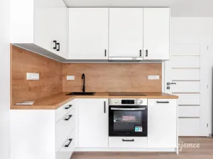 Pronájem bytu 2+kk, Praha - Nusle, Kotorská, 34 m2