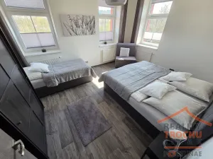 Prodej apartmánu, Trutnov, Polská, 715 m2