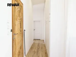 Prodej bytu 4+kk, Vráž, Nad Loděnicí, 104 m2