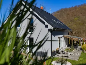 Prodej rodinného domu, Velké Březno, Pod Vartou, 148 m2