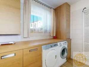 Prodej rodinného domu, Opařany, 169 m2