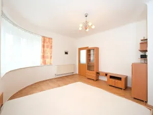 Pronájem bytu 1+1, Praha - Libeň, Novákových, 42 m2