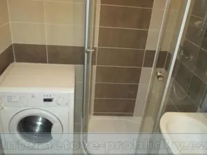 Pronájem pokoje, Brno, Svážná, 18 m2