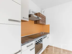 Prodej bytu 1+kk, Praha - Letňany, Pavla Beneše, 40 m2