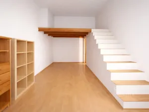 Pronájem bytu 2+kk, Praha - Smíchov, Grafická, 40 m2