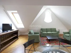 Pronájem bytu 3+1, Praha - Nové Město, Odborů, 108 m2