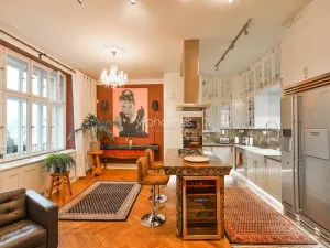 Pronájem bytu 4+1, Praha - Nové Město, Na hrobci, 180 m2