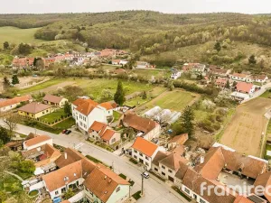 Prodej vícegeneračního domu, Lovčičky, 200 m2