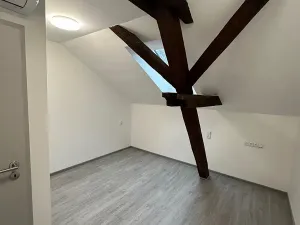 Prodej bytu 3+kk, Úsobí, 67 m2