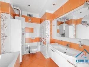 Pronájem bytu 4+kk, Praha - Libeň, Na rozcestí, 128 m2