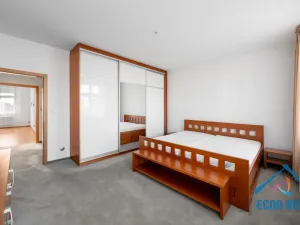 Pronájem bytu 4+kk, Praha - Libeň, Na rozcestí, 128 m2