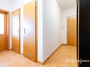 Pronájem bytu 2+kk, Praha - Libeň, Kovanecká, 53 m2