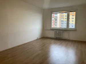 Pronájem bytu 2+1, Chomutov, Holešická, 62 m2