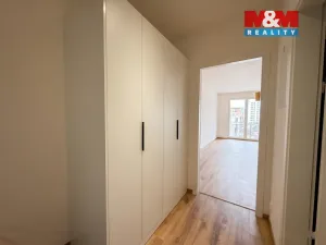 Pronájem bytu 1+kk, Praha, 34 m2