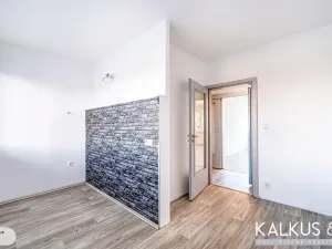 Pronájem bytu 2+kk, Hradec Králové, Gagarinova, 41 m2